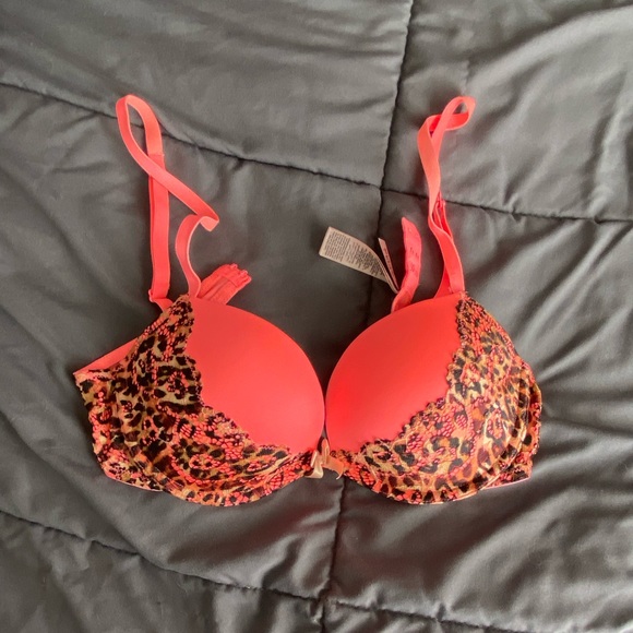 LaSenza 34C bra - Picture 1 of 3